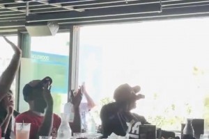 被低估的重型锋线！来感受一下巴恩斯的日常训练！